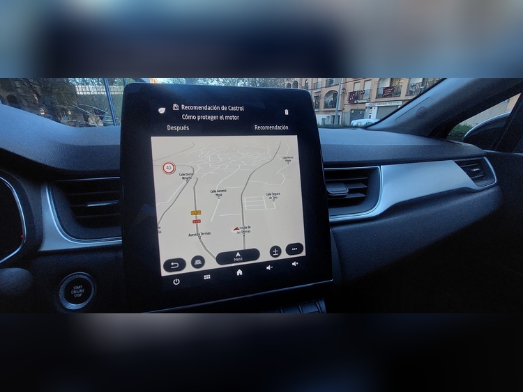 Renault Captur 1.3 TCE 140CV foto 9